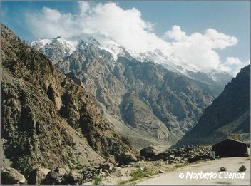 069_ china2002_karakorum_highway